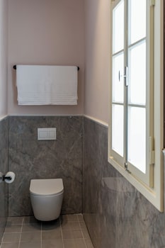 Mila Boutique Hotel,,3 star