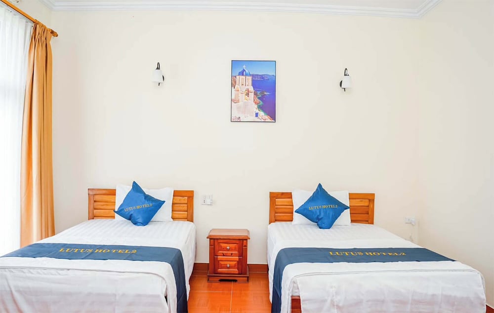 lotus hotel 2 khach san bac ninh