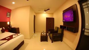 terra hotels t nagar