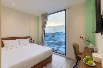 vluna hotel managed by thm