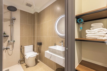 vluna hotel managed by thm