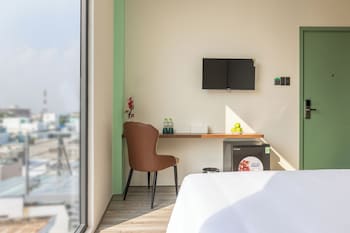 vluna hotel managed by thm