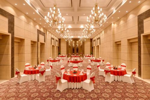 lemon tree hotel rishikesh