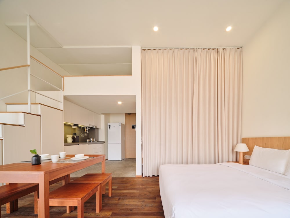 wutong hotel apartment baoan center