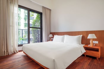 wutong hotel apartment baoan center