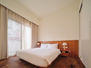 wutong hotel apartment baoan center