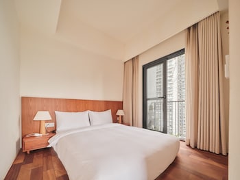 wutong hotel apartment baoan center