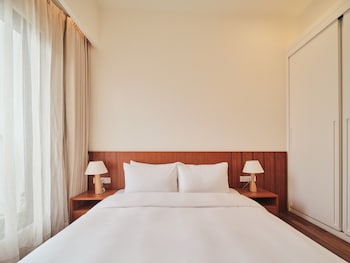 wutong hotel apartment baoan center