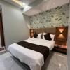 hotel moon light isanpur ahmedabad