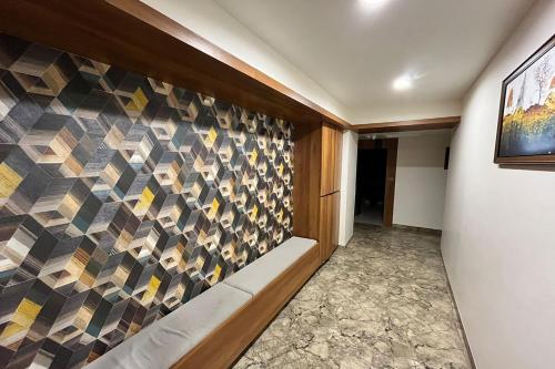 hotel moon light isanpur ahmedabad