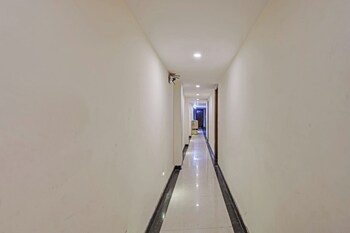 hotel le cashew by a1rooms