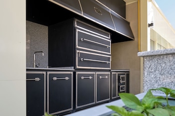 stylo residences and suites