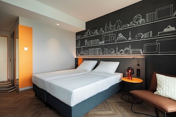 loginn hotel koln airport