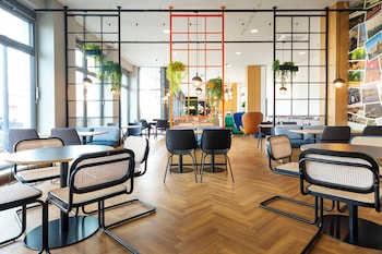 loginn hotel koln airport