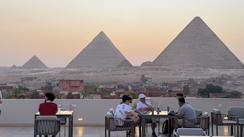 pyramids hotel