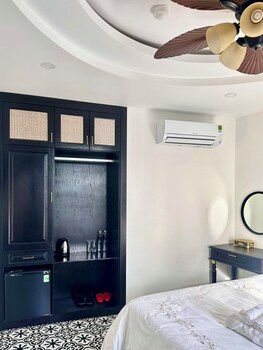 nereus hotel