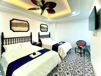 nereus hotel