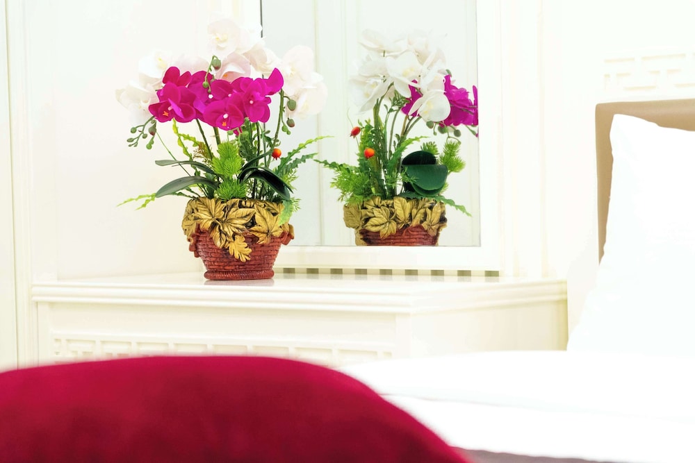 rosee hotel and apartment