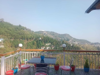 hotel the pine villa mussoorie