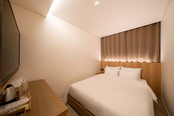 from h sodo hotel paju