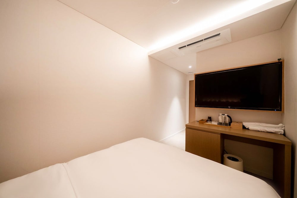 from h sodo hotel paju