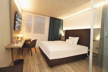 hotel im zentrum fur visionen