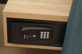 hotel im zentrum fur visionen