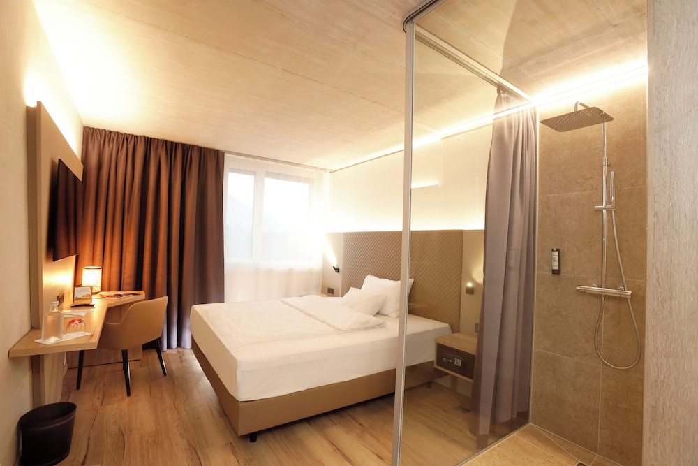 hotel im zentrum fur visionen
