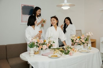 aank hotel cheonan station