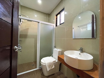 noahs ark hotel powered by cocotel