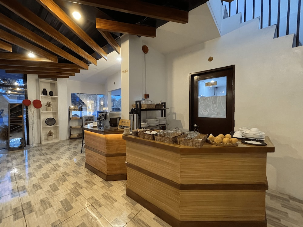 noahs ark hotel powered by cocotel