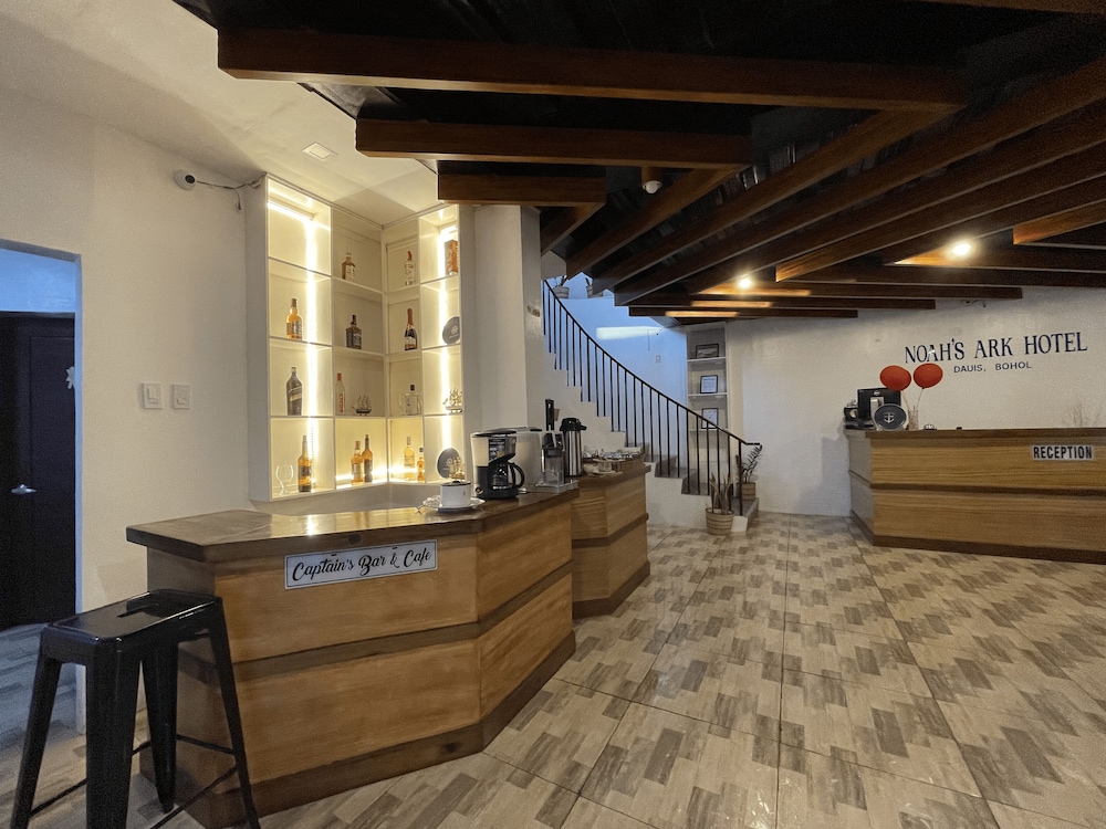 noahs ark hotel powered by cocotel