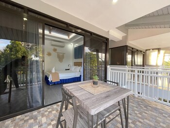 noahs ark hotel powered by cocotel