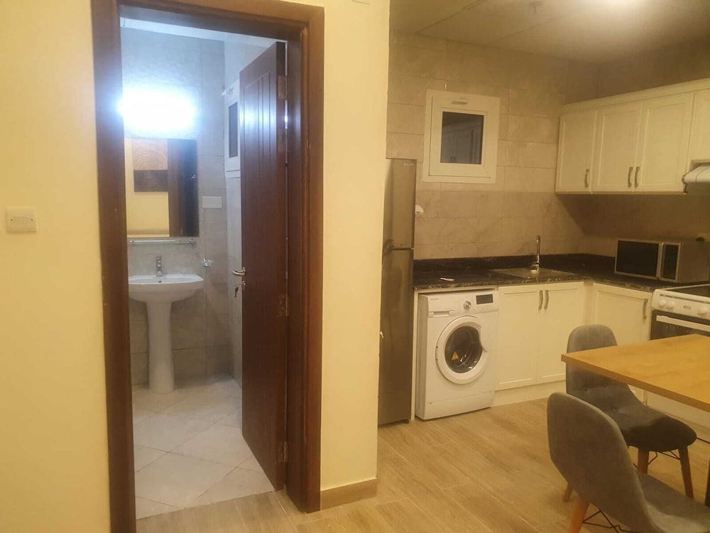 terminal inn airport hotel and apartment