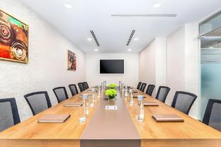 central inn hotel and suites al sadd doha qatar