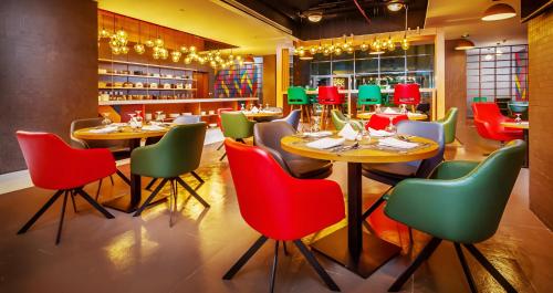 central inn hotel and suites al sadd doha qatar