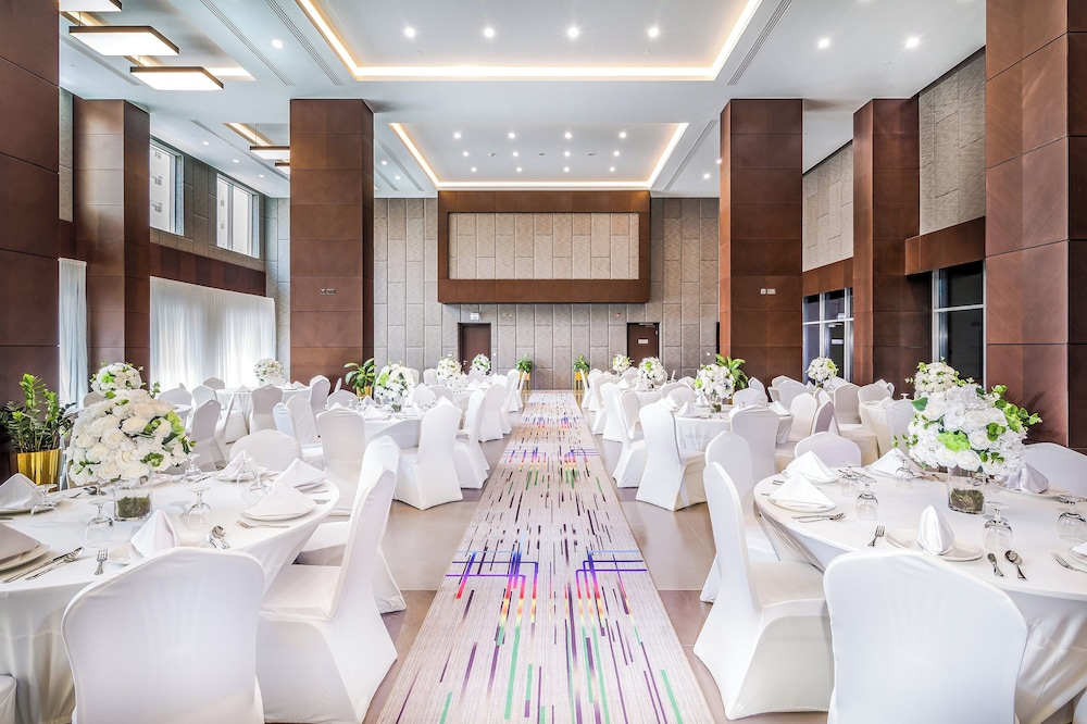 central inn hotel and suites al sadd doha qatar