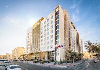 central inn hotel and suites al sadd doha qatar