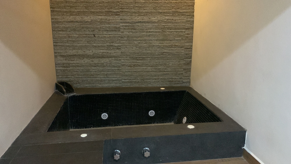 hotel zibahun