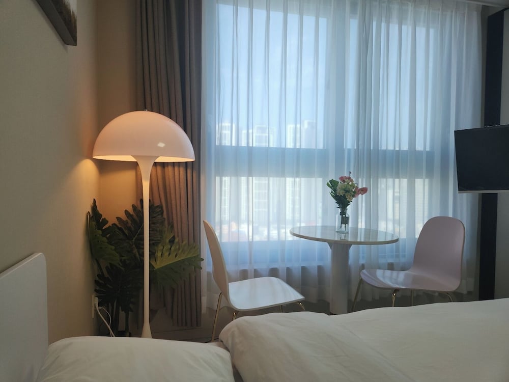 daegu dongseongro star bandb business hotel