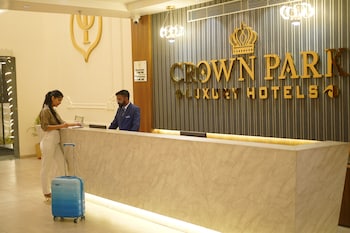 crown park luxury hotel