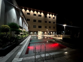 crown park luxury hotel