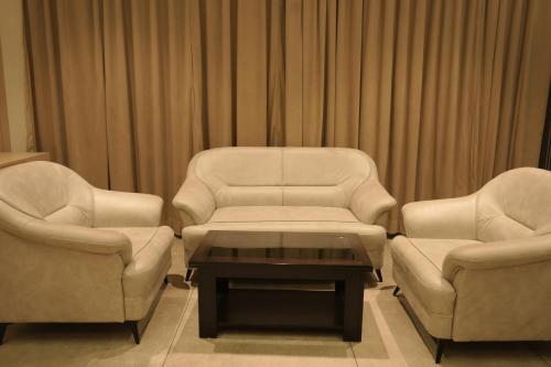 crown park luxury hotel