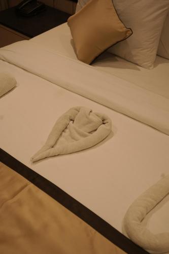 crown park luxury hotel