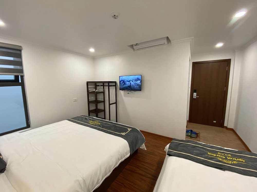 apricot garden hotel