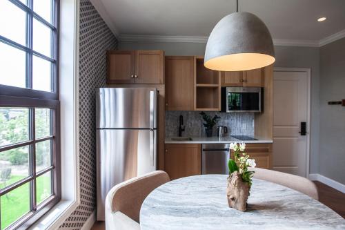 delamar westport