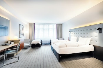 premier inn koln city mediapark