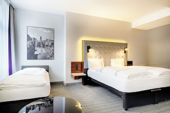 premier inn koln city mediapark