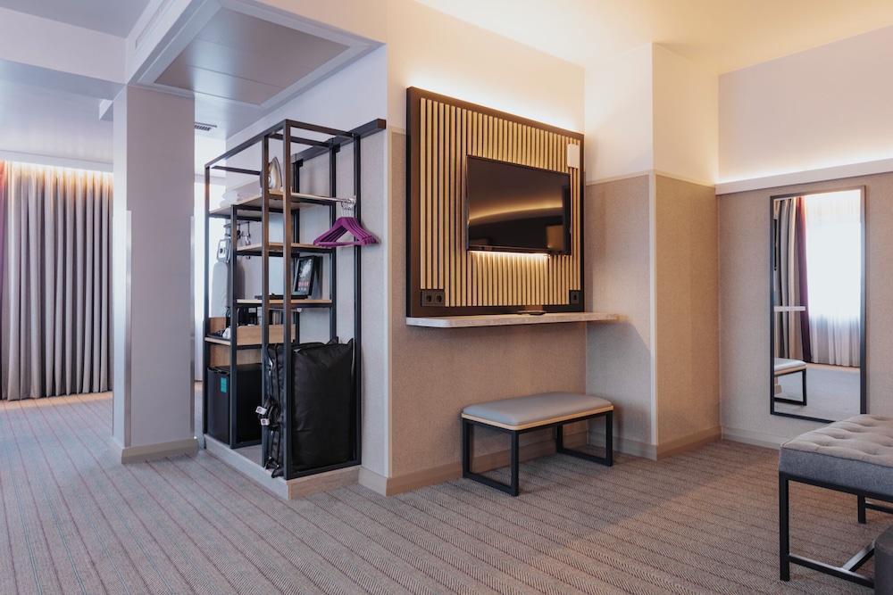 premier inn koln city mediapark