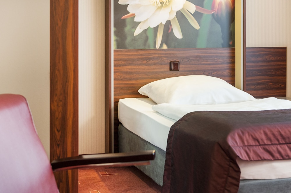 premier inn koln city mediapark